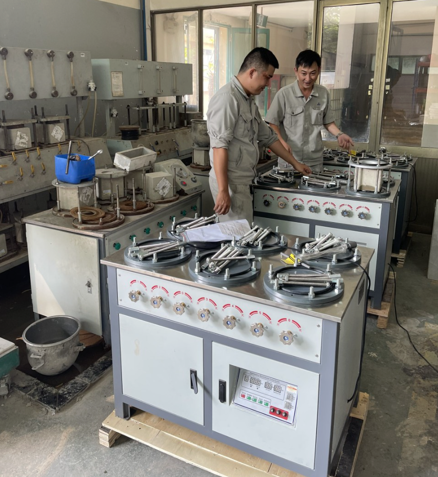 Máy thử thấm bê tông điện tử